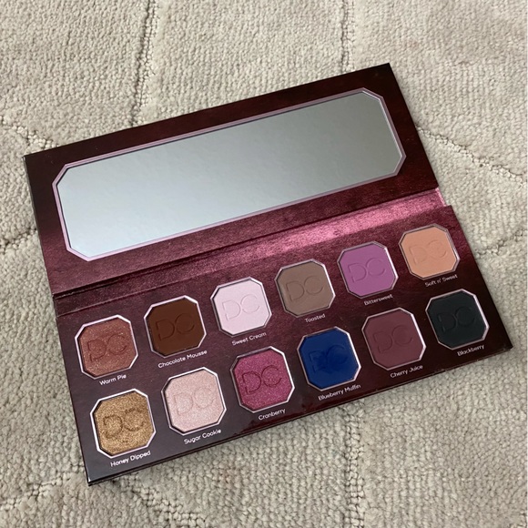 Dominique Cosmetics Berries & Cream eyeshadow makeup palette - Picture 2 of 6